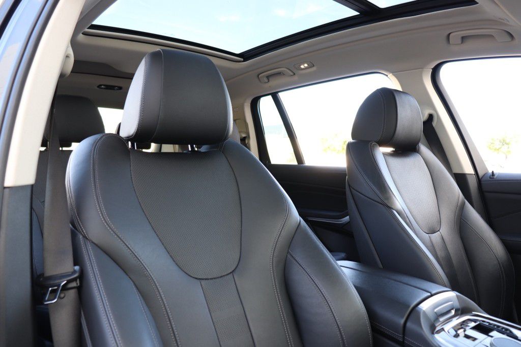 Photo 65 of this BMW X7 XDRIVE40I