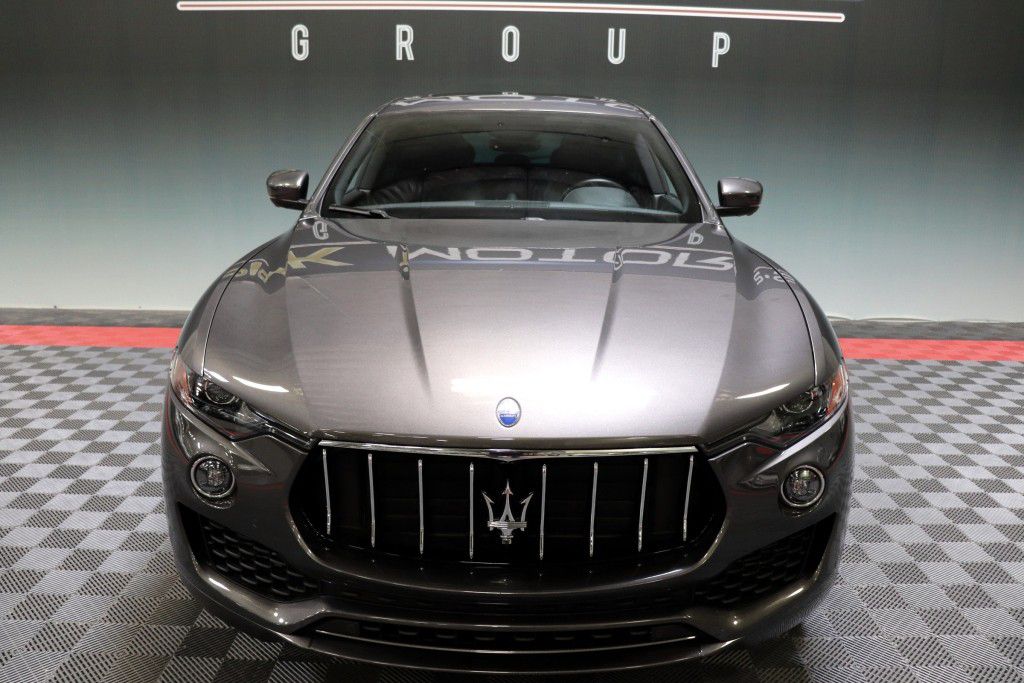 Photo 12 of this MASERATI LEVANTE SQ4
