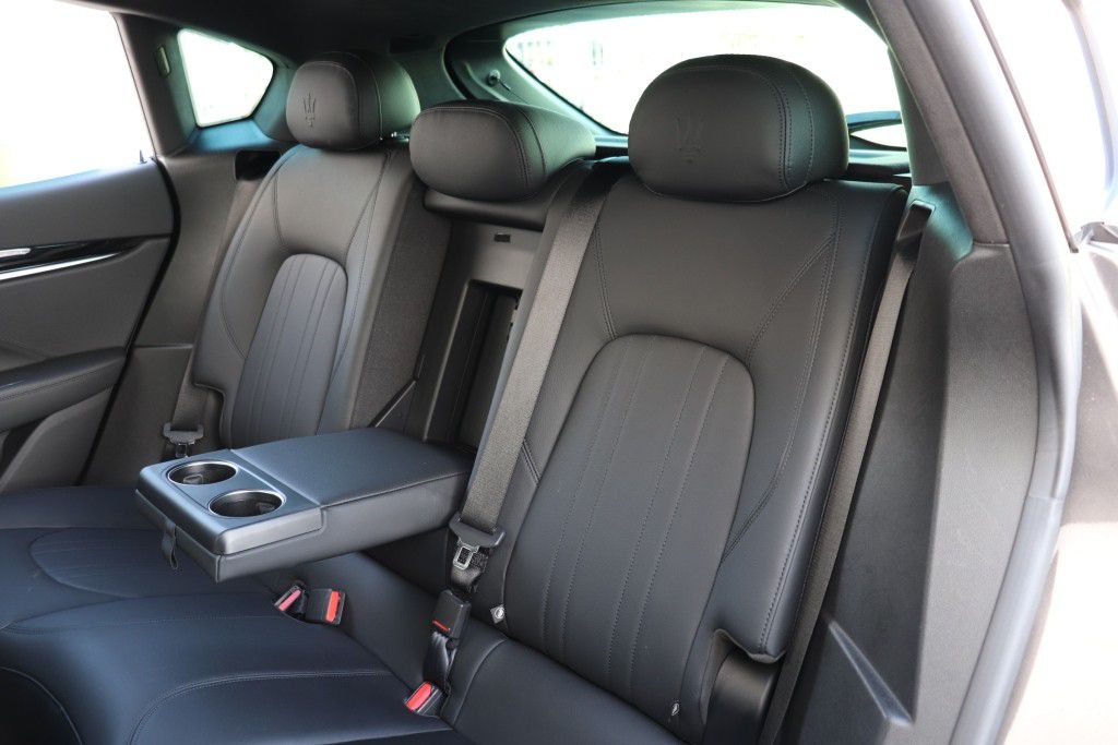 Photo 22 of this MASERATI LEVANTE SQ4
