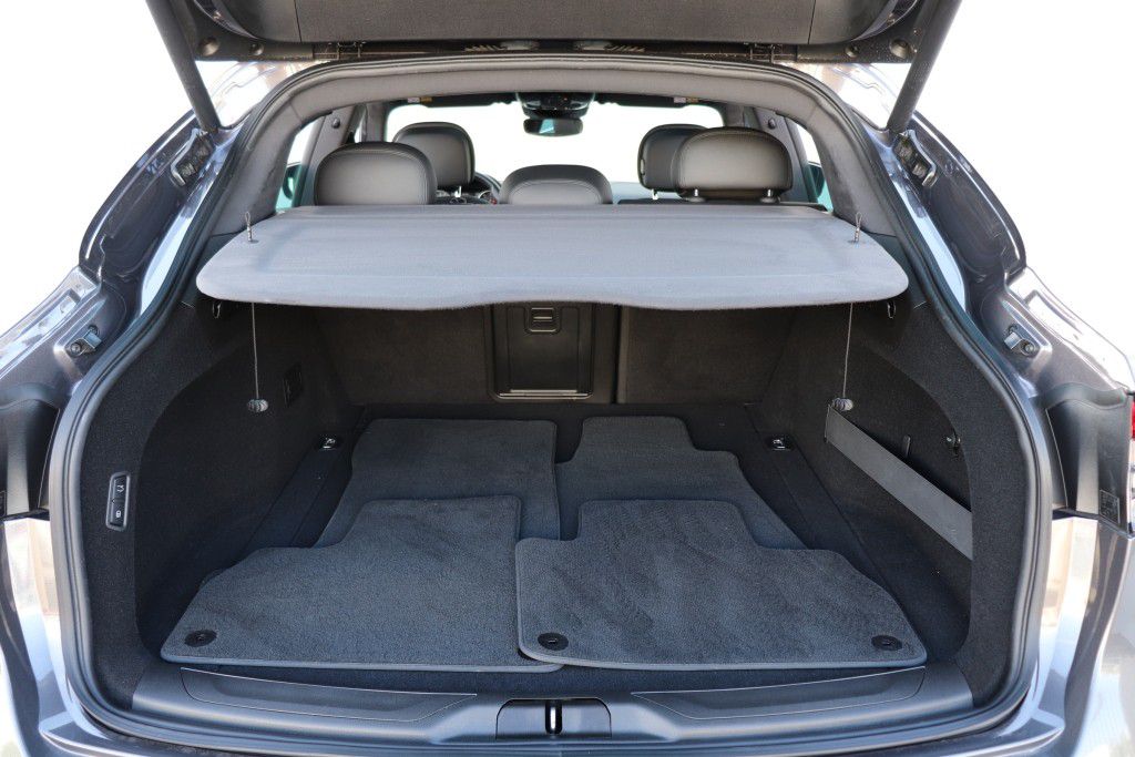 Photo 25 of this MASERATI LEVANTE SQ4