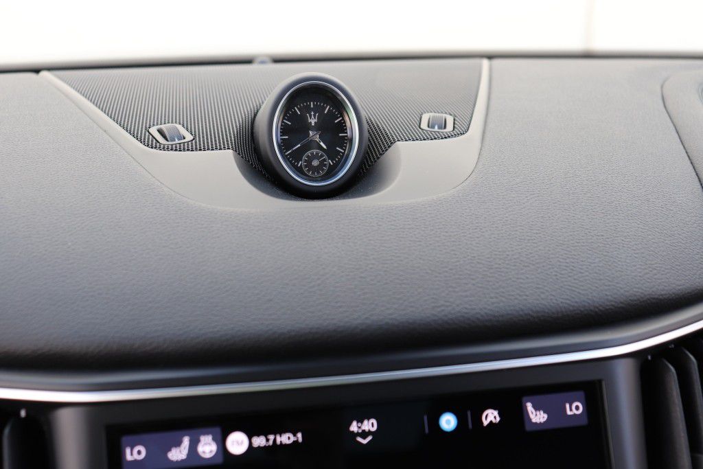 Photo 51 of this MASERATI LEVANTE SQ4