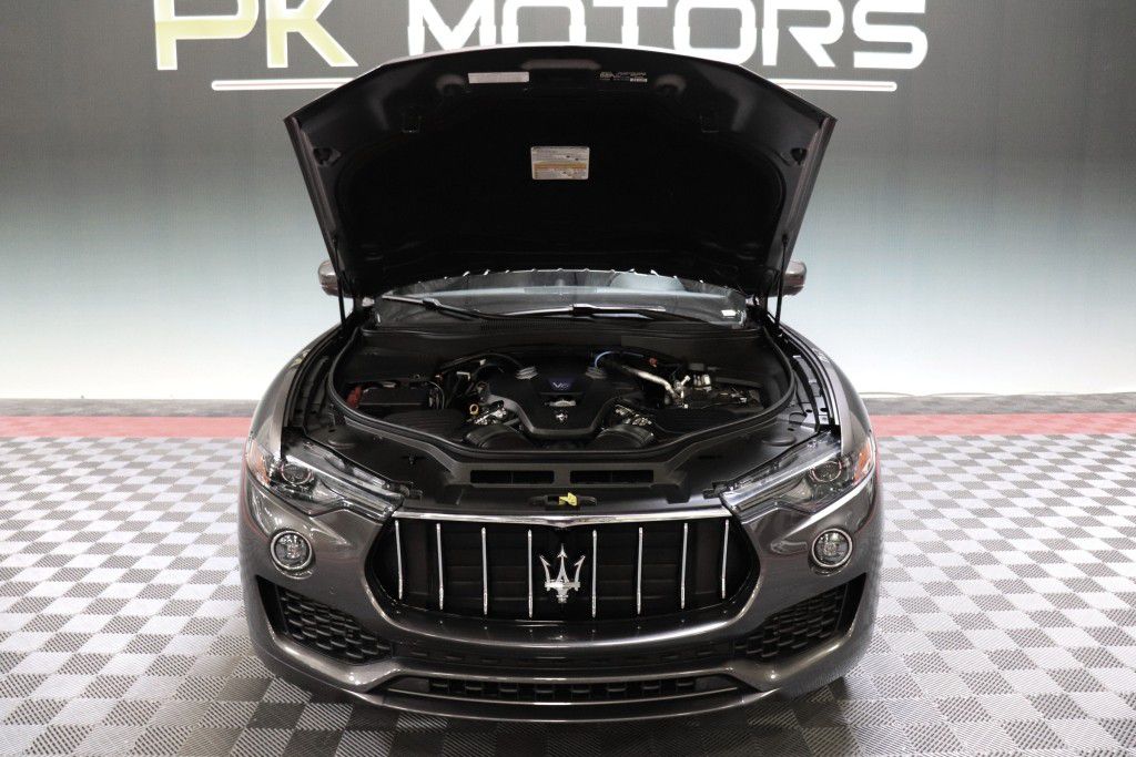Photo 85 of this MASERATI LEVANTE SQ4