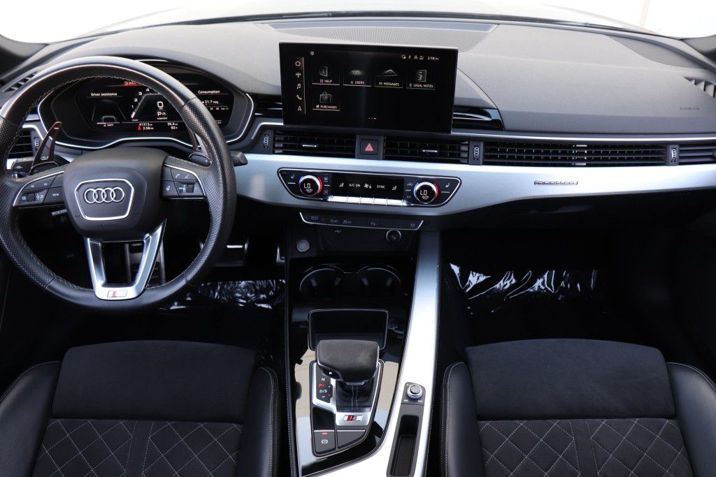 Photo 45 of this AUDI S5 PREMIUM PLUS
