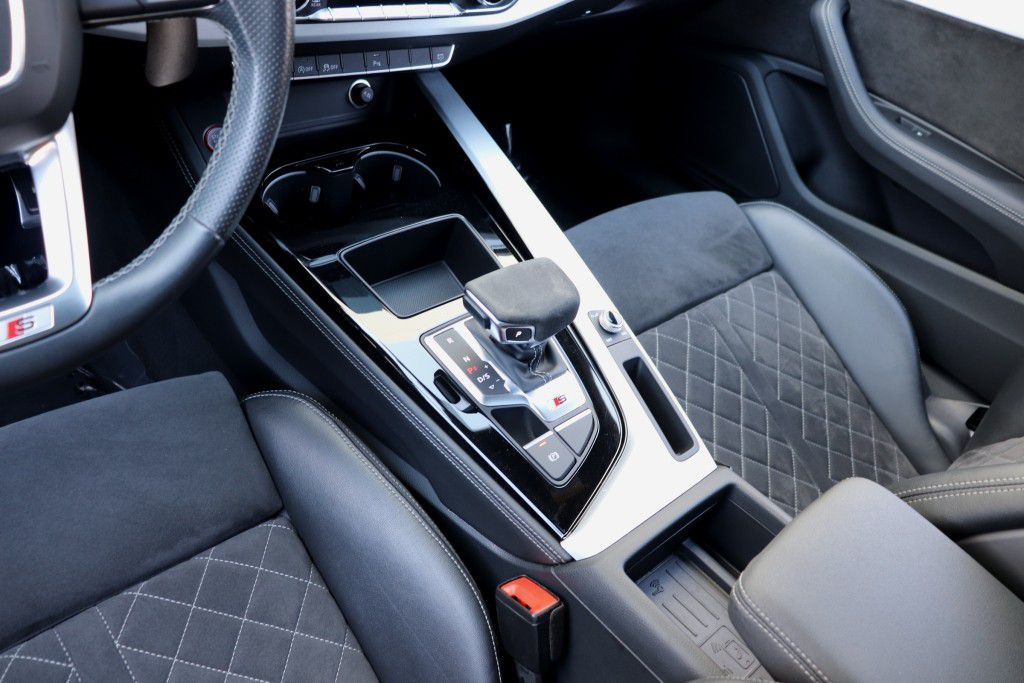 Photo 55 of this AUDI S5 PREMIUM PLUS