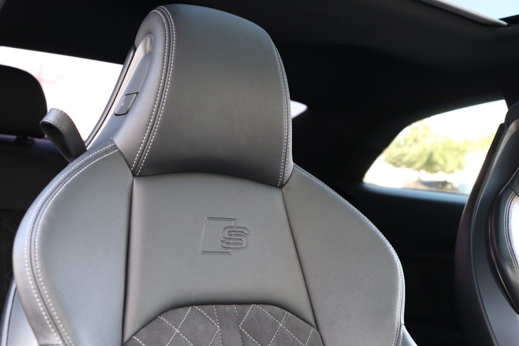 Photo 60 of this AUDI S5 PREMIUM PLUS