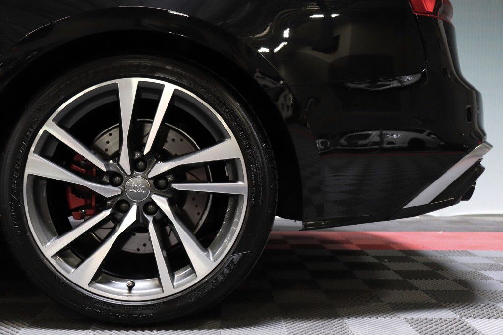 Photo 78 of this AUDI S5 PREMIUM PLUS