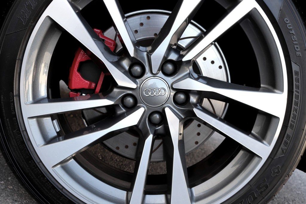 Photo 87 of this AUDI S5 PREMIUM PLUS