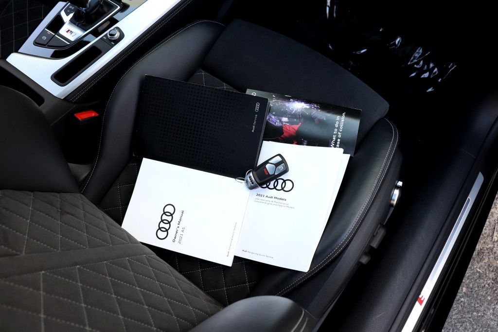 Photo 90 of this AUDI S5 PREMIUM PLUS
