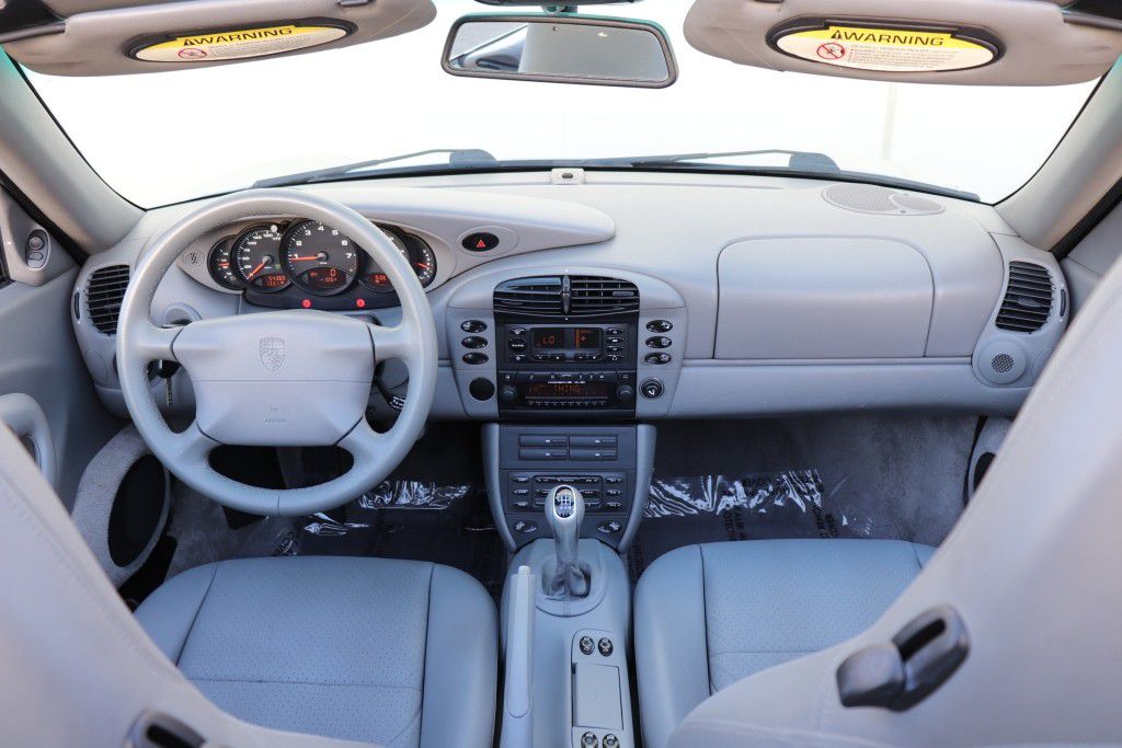 Photo 44 of this PORSCHE 911 CARRERA 2