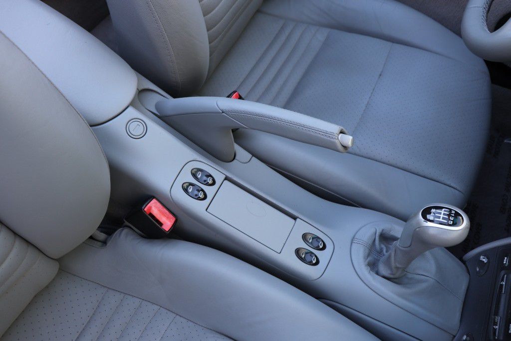 Photo 50 of this PORSCHE 911 CARRERA 2