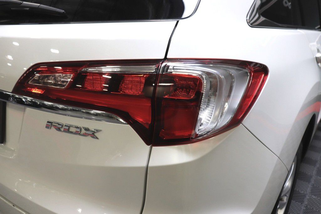 Photo 8 of this ACURA RDX TECHNOLOGY