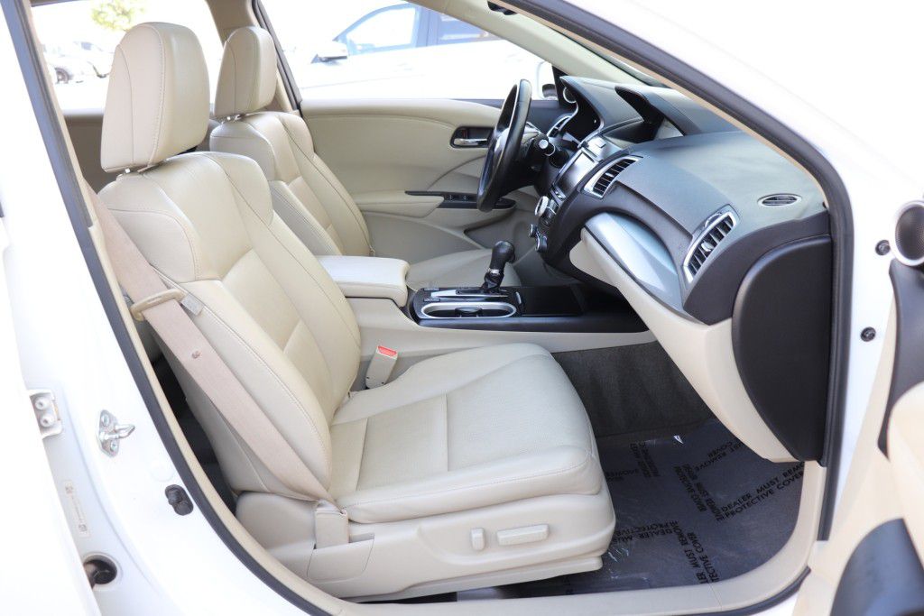 Photo 33 of this ACURA RDX TECHNOLOGY
