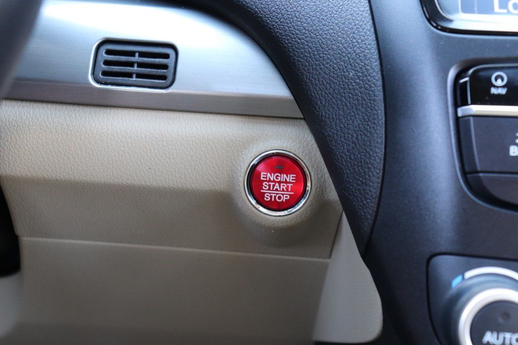 Photo 44 of this ACURA RDX TECHNOLOGY