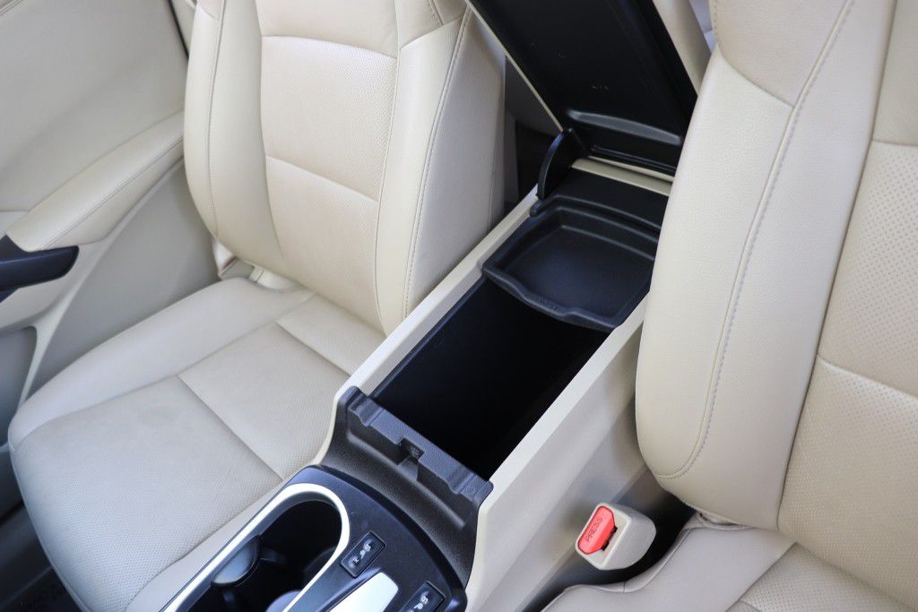 Photo 53 of this ACURA RDX TECHNOLOGY