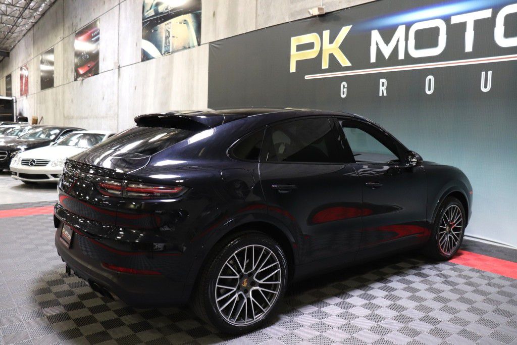 Photo 9 of this PORSCHE CAYENNE S COUPE