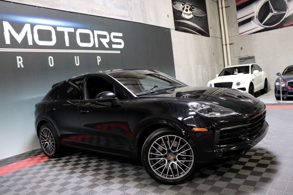 Photo 11 of this PORSCHE CAYENNE S COUPE