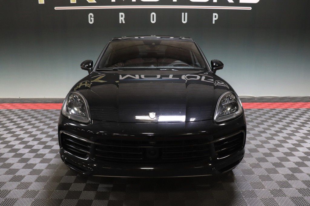 Photo 12 of this PORSCHE CAYENNE S COUPE