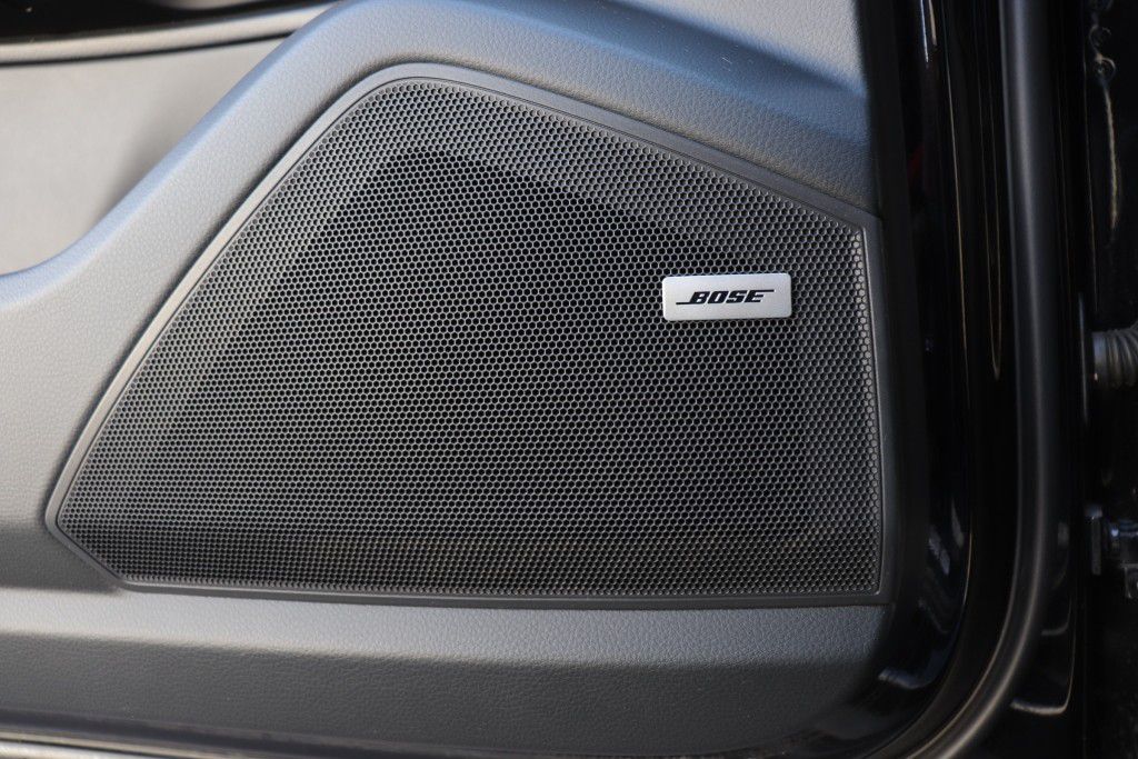 Photo 61 of this PORSCHE CAYENNE S COUPE