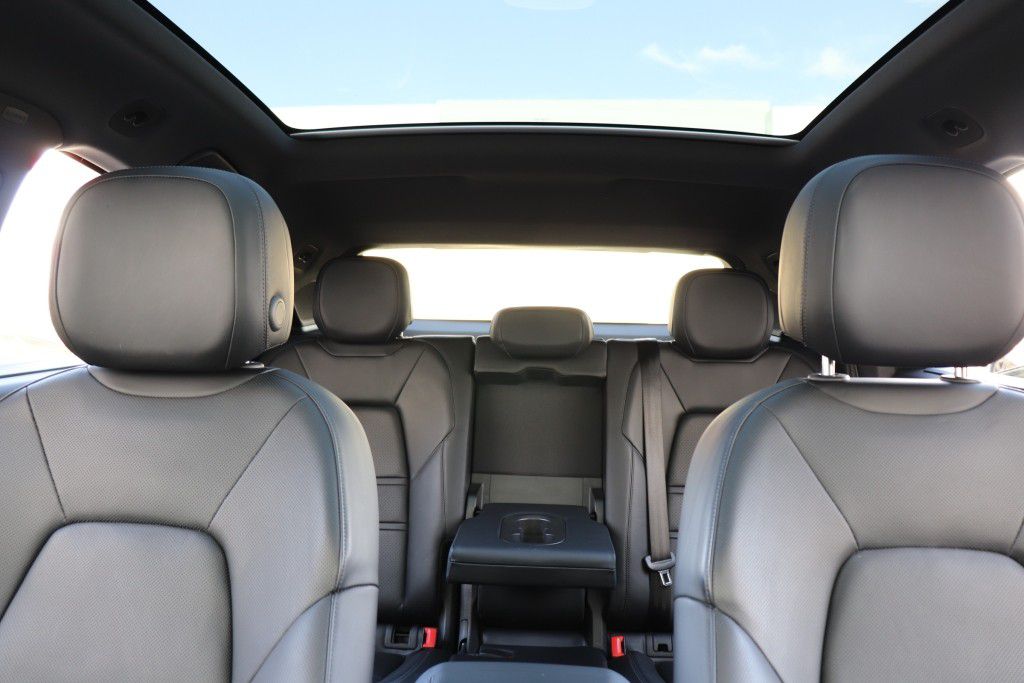 Photo 65 of this PORSCHE CAYENNE S COUPE