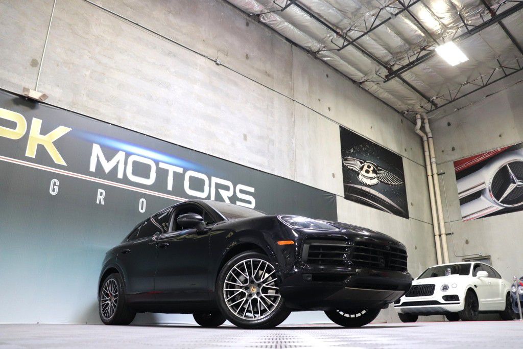 Photo 77 of this PORSCHE CAYENNE S COUPE