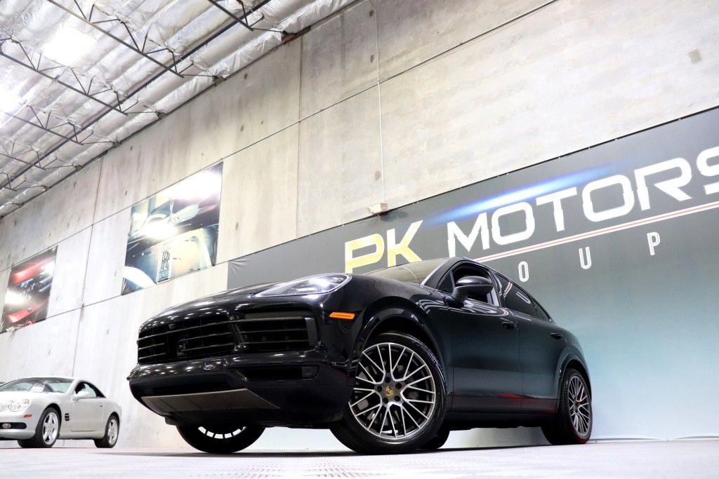 Photo 78 of this PORSCHE CAYENNE S COUPE