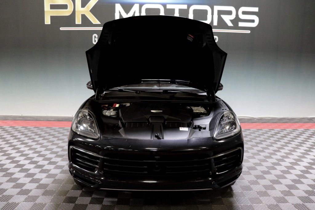 Photo 85 of this PORSCHE CAYENNE S COUPE