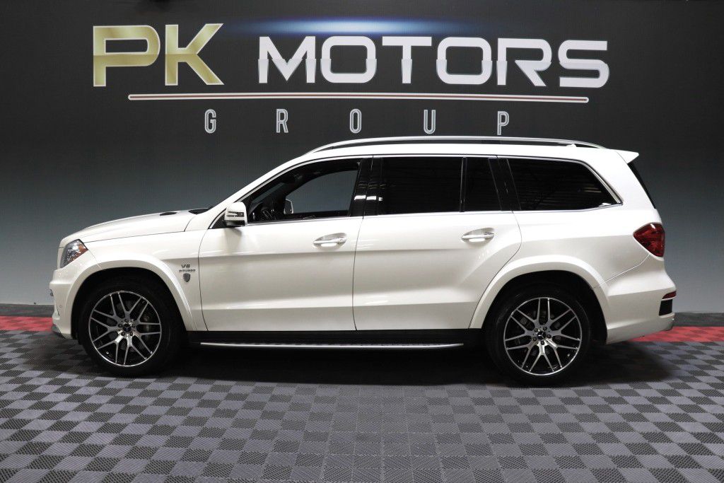 Photo 4 of this MERCEDES-BENZ GL63 AMG