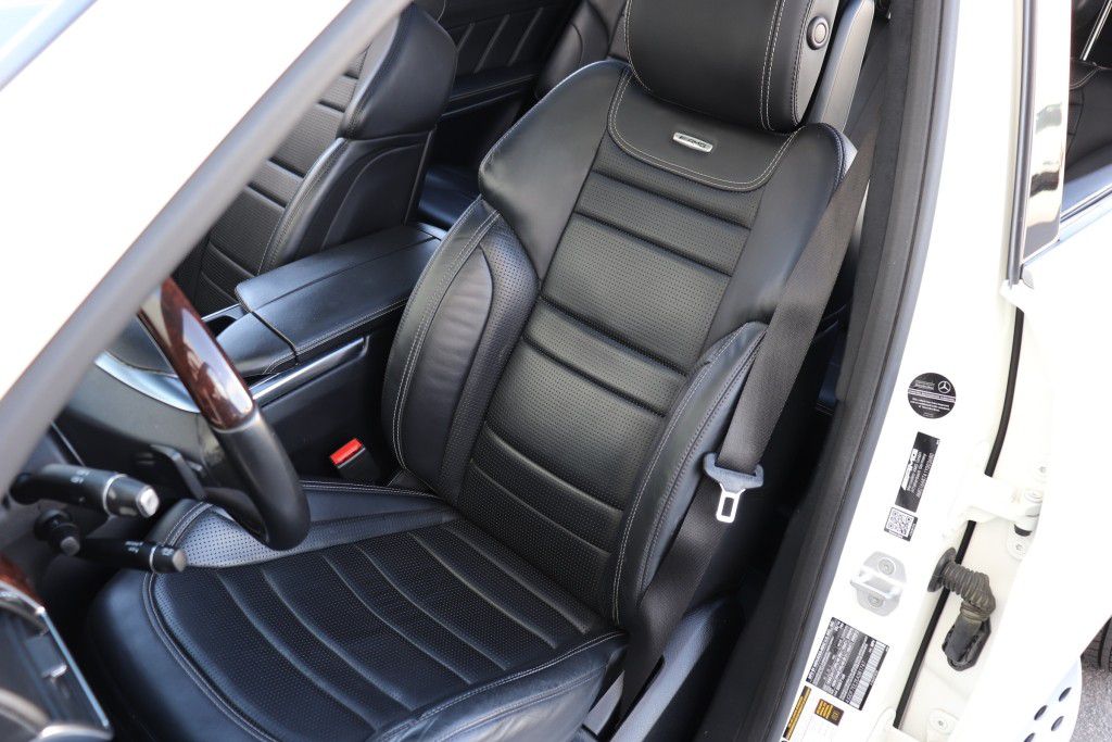 Photo 19 of this MERCEDES-BENZ GL63 AMG