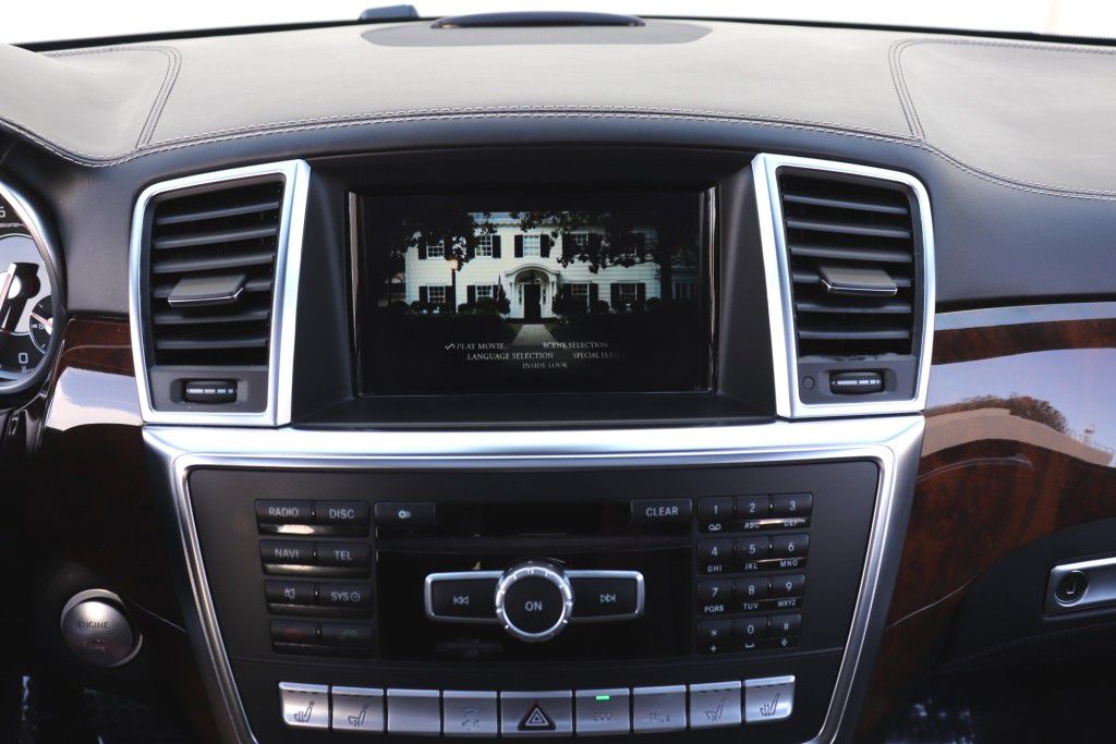 Photo 53 of this MERCEDES-BENZ GL63 AMG