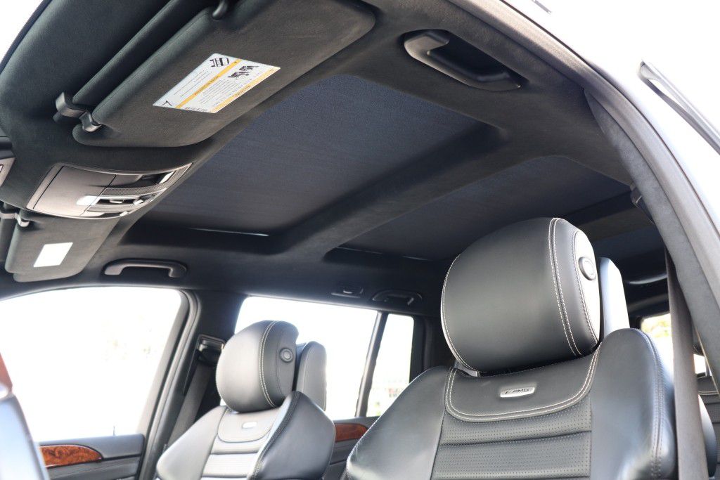 Photo 70 of this MERCEDES-BENZ GL63 AMG