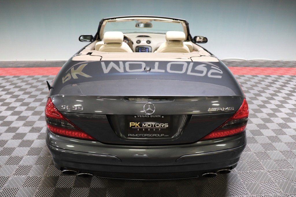 Photo 9 of this MERCEDES-BENZ SL 55 AMG