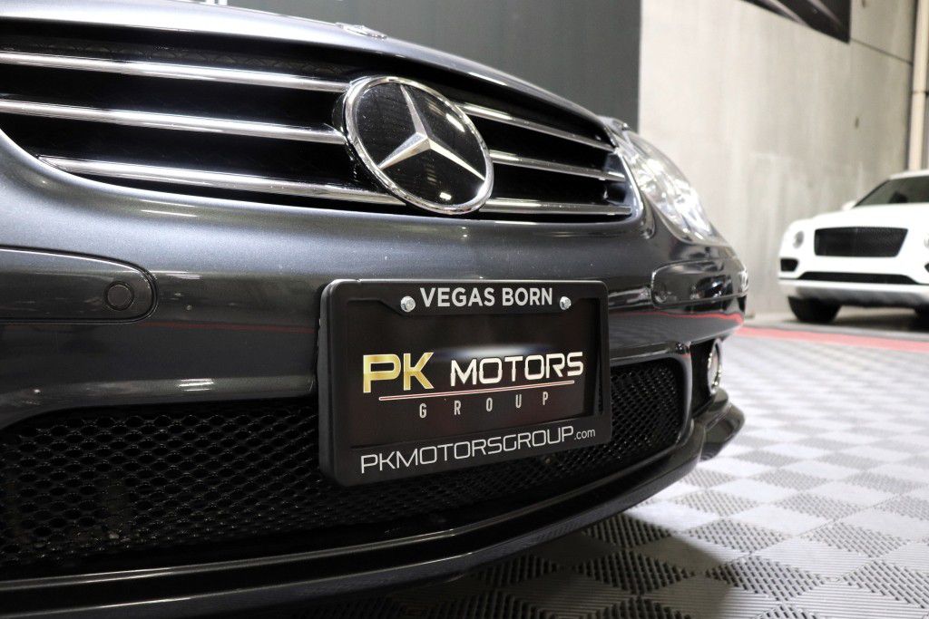 Photo 17 of this MERCEDES-BENZ SL 55 AMG