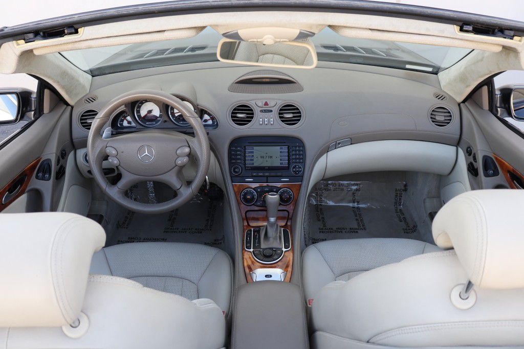 Photo 41 of this MERCEDES-BENZ SL 55 AMG