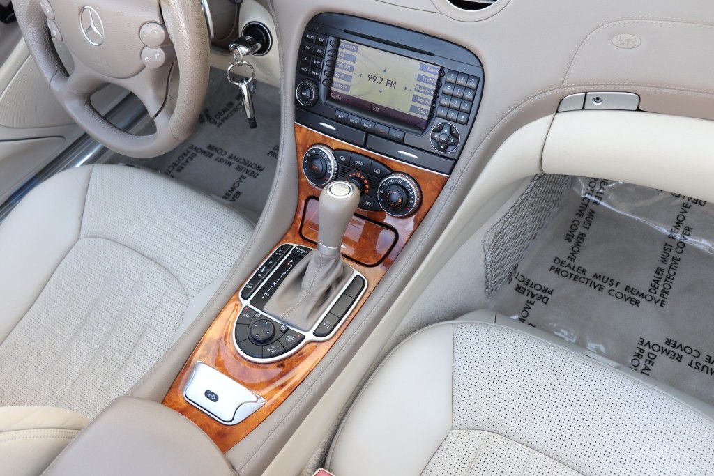 Photo 59 of this MERCEDES-BENZ SL 55 AMG