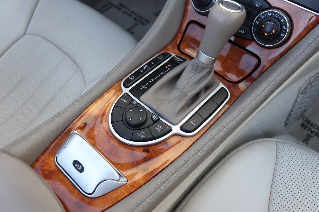 Photo 60 of this MERCEDES-BENZ SL 55 AMG