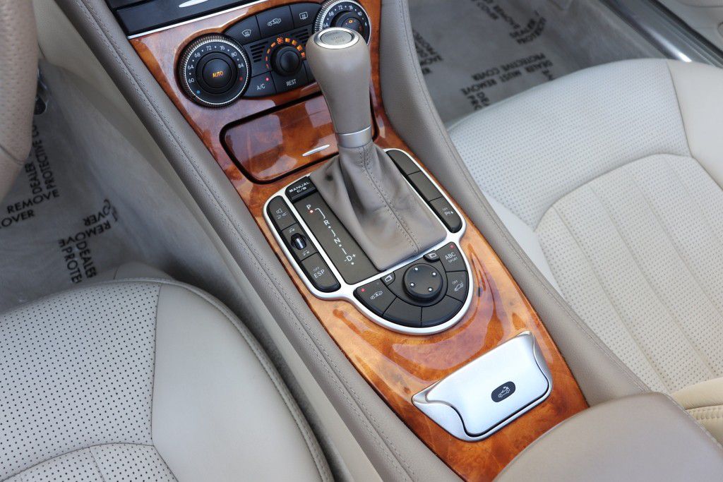Photo 61 of this MERCEDES-BENZ SL 55 AMG