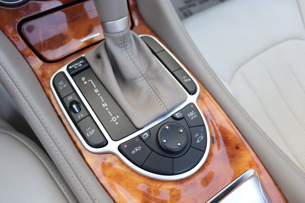 Photo 62 of this MERCEDES-BENZ SL 55 AMG