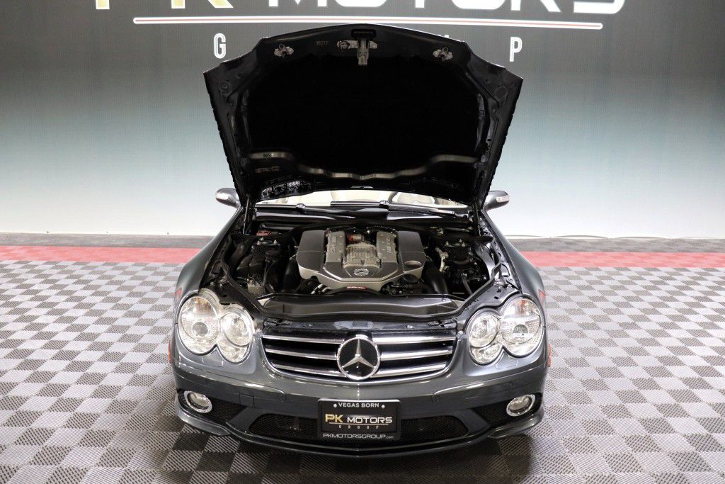 Photo 88 of this MERCEDES-BENZ SL 55 AMG