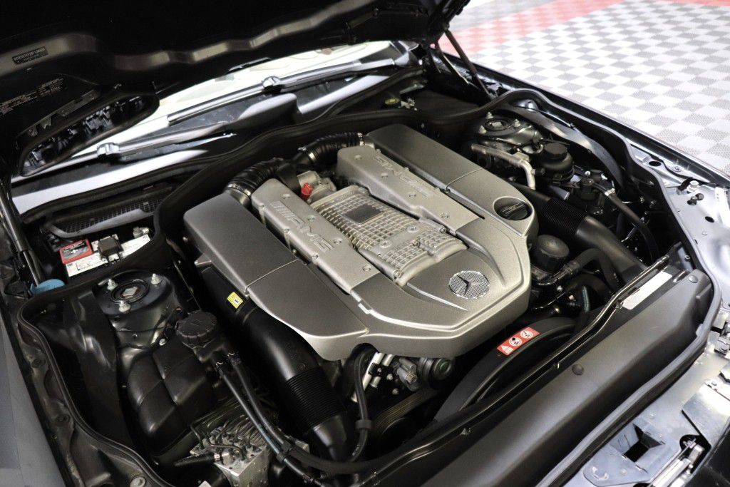 Photo 89 of this MERCEDES-BENZ SL 55 AMG