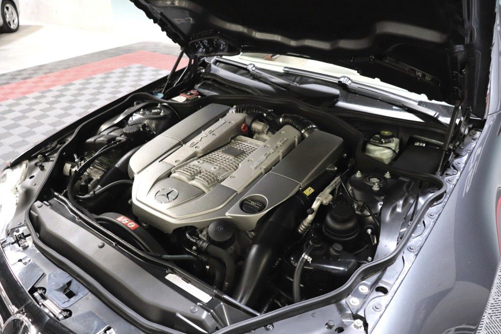 Photo 91 of this MERCEDES-BENZ SL 55 AMG