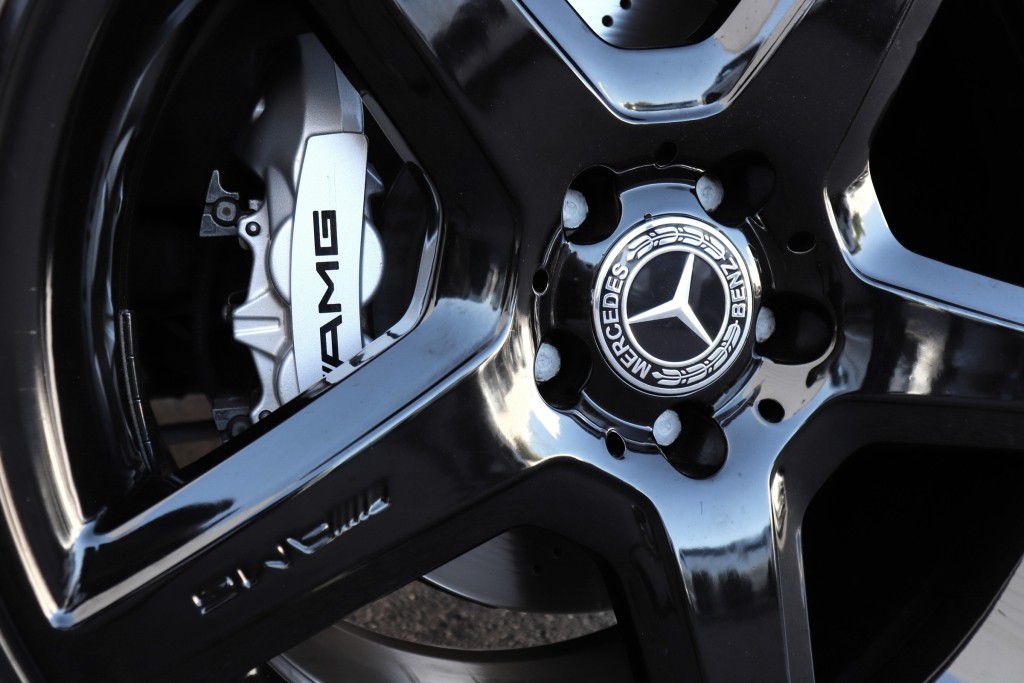 Photo 94 of this MERCEDES-BENZ SL 55 AMG