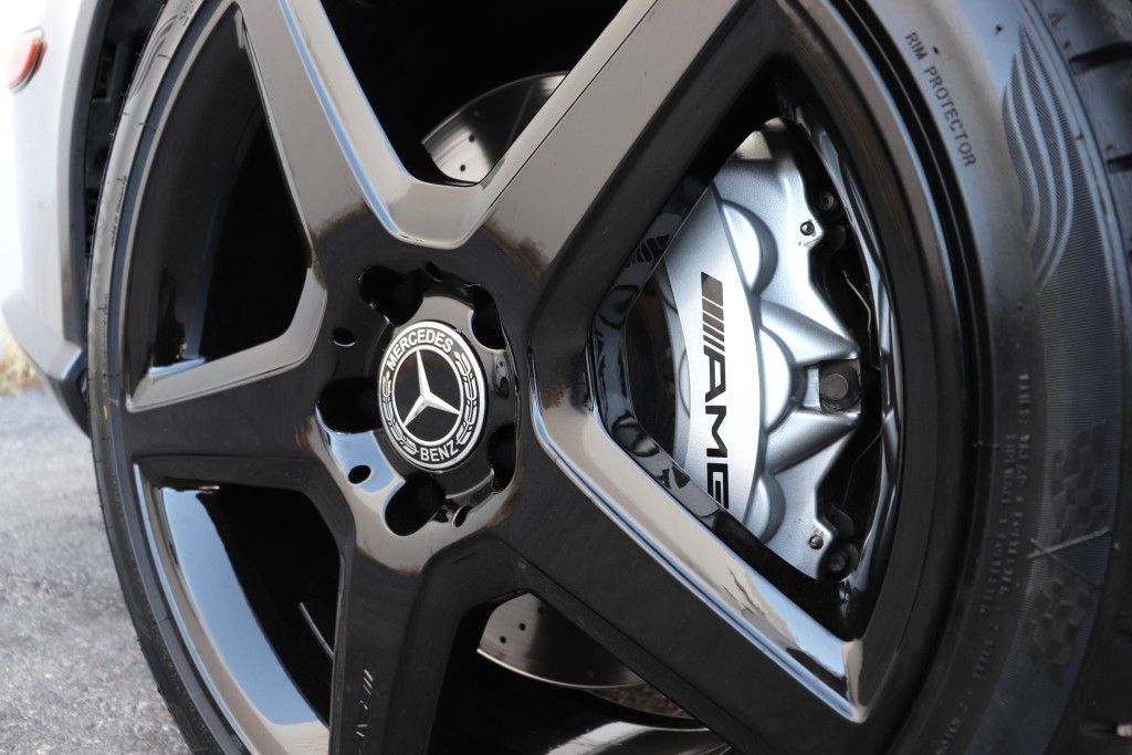 Photo 95 of this MERCEDES-BENZ SL 55 AMG