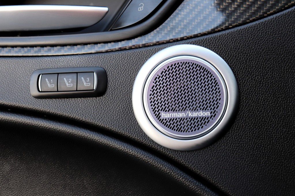 Photo 62 of this ALFA ROMEO STELVIO QUADRIF