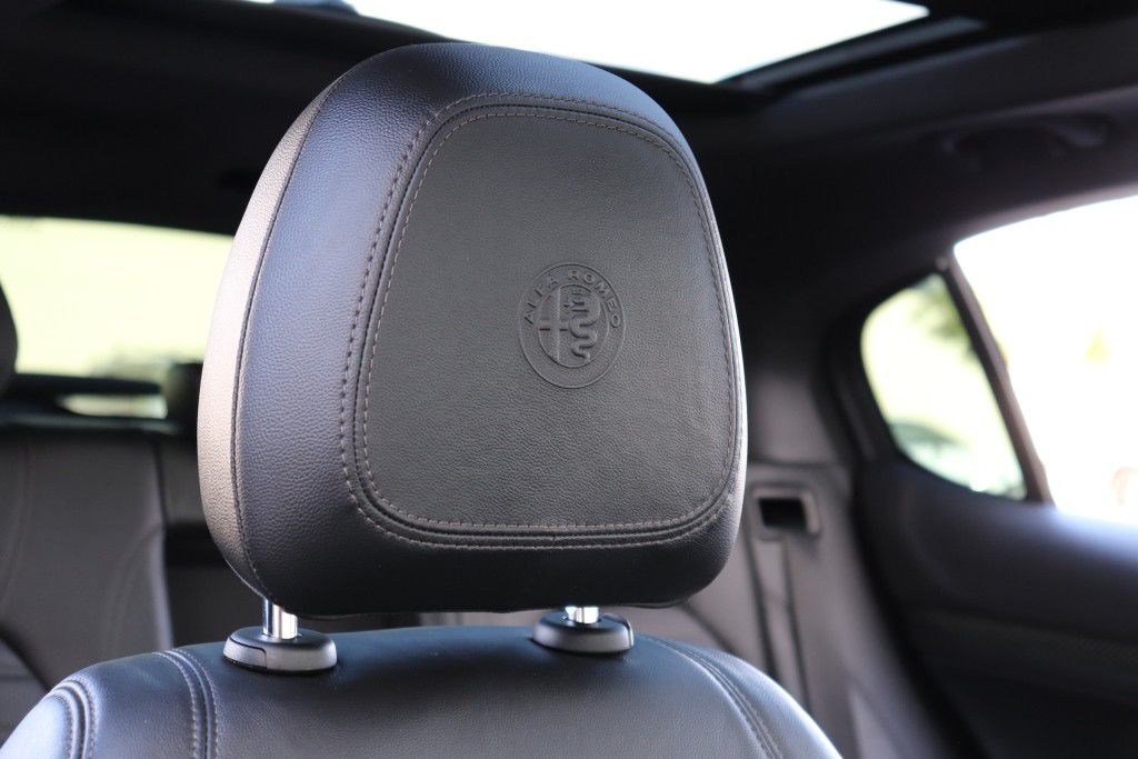 Photo 68 of this ALFA ROMEO STELVIO QUADRIF
