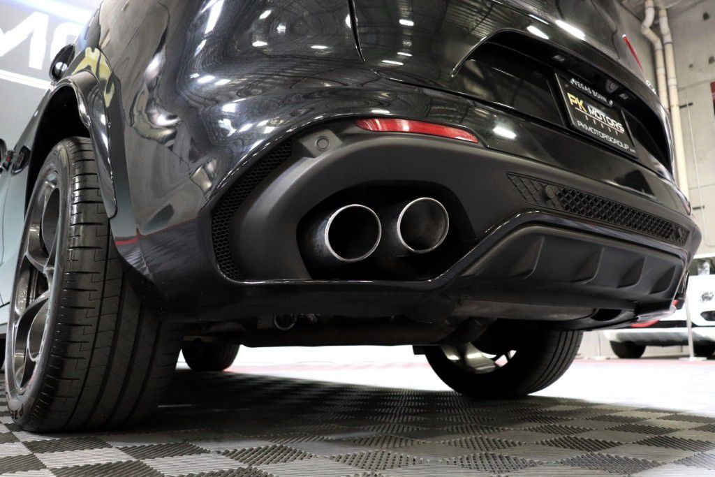 Photo 81 of this ALFA ROMEO STELVIO QUADRIF