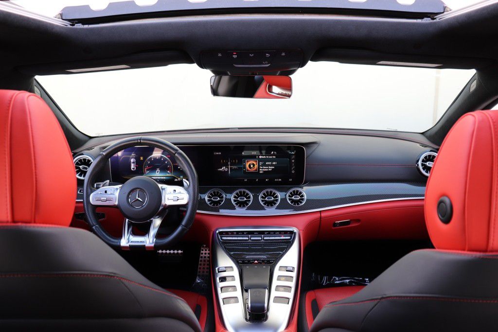 Photo 33 of this MERCEDES-BENZ AMG GT63