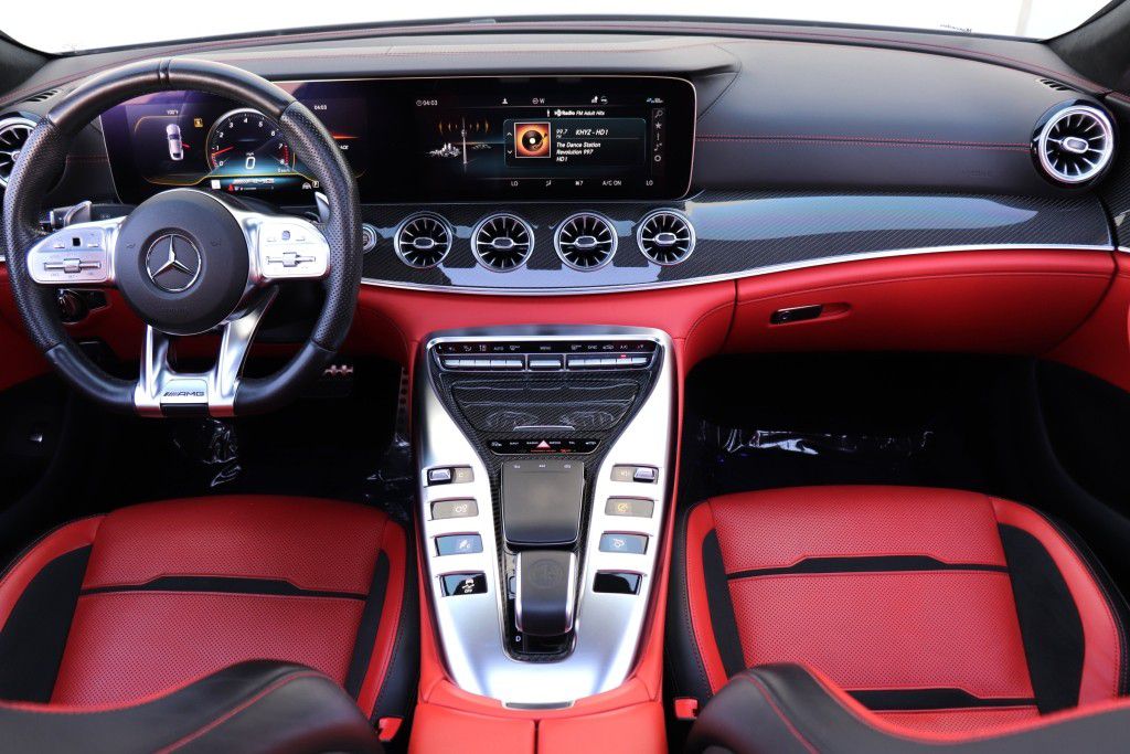 Photo 43 of this MERCEDES-BENZ AMG GT63
