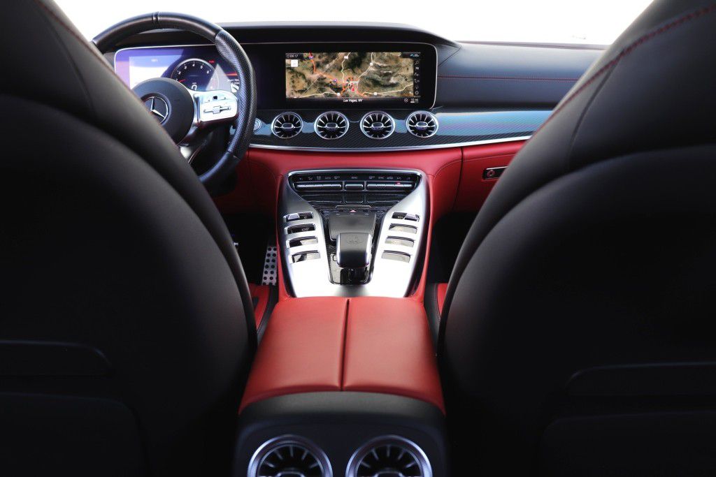 Photo 70 of this MERCEDES-BENZ AMG GT63