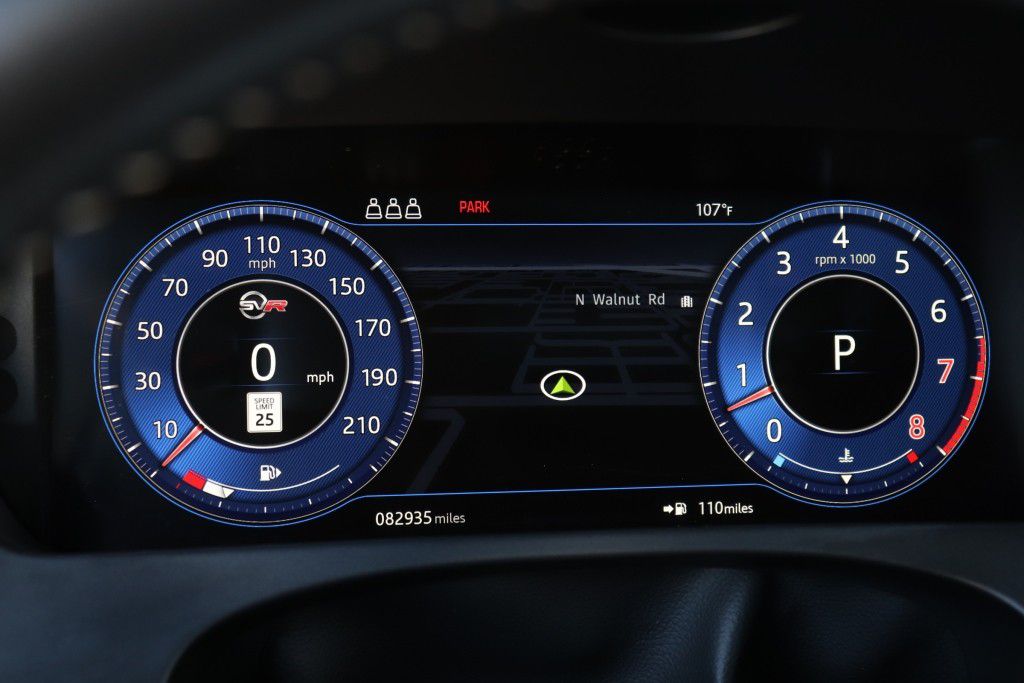 Photo 45 of this JAGUAR F-PACE SVR