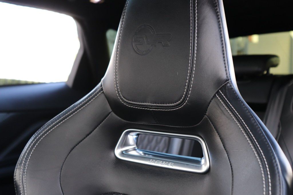 Photo 67 of this JAGUAR F-PACE SVR